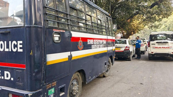Three schools in Delhi receive bomb threat via e-mails