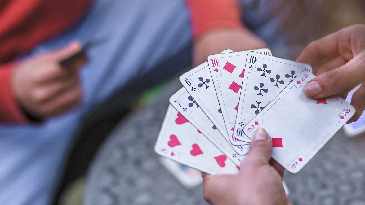 Five arrested for gambling in Karnataka's Udupi; Rs 4.90 lakh seized