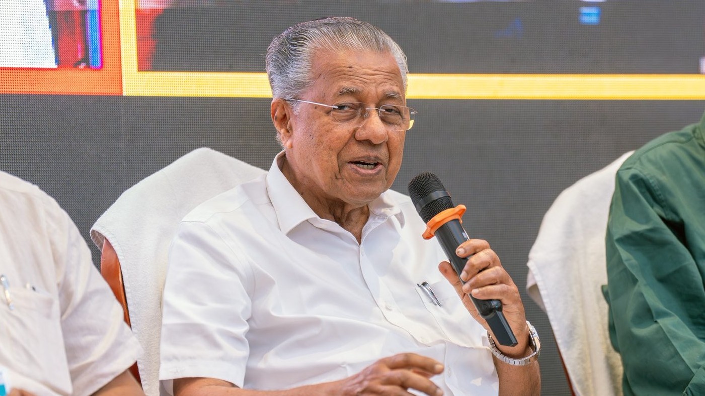 Congress' Mani Shankar Aiyar predicts Pinarayi Vijayan’s return as Kerala CM
