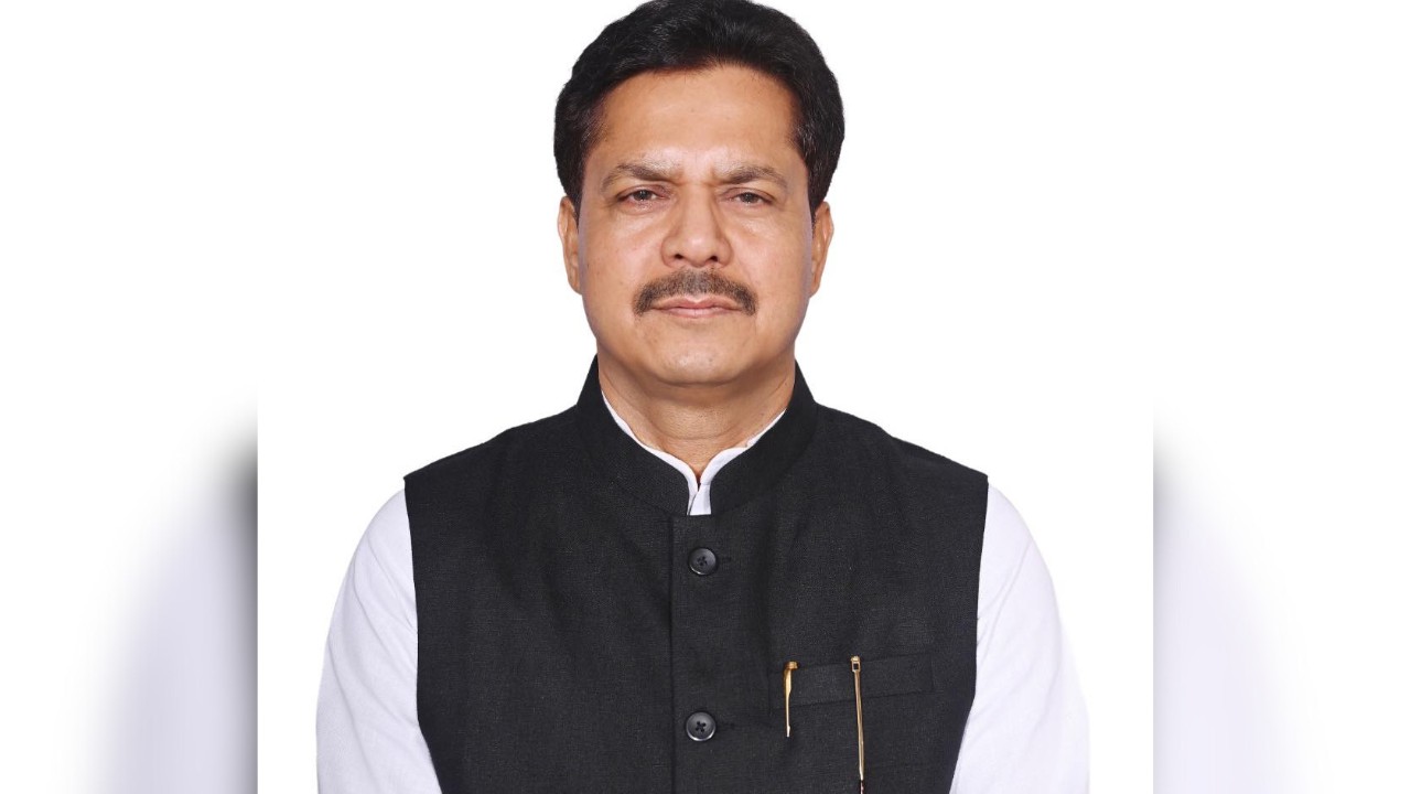 Ex-Assam Congress chief Bhupen Borah who quit party calls on Amit Shah