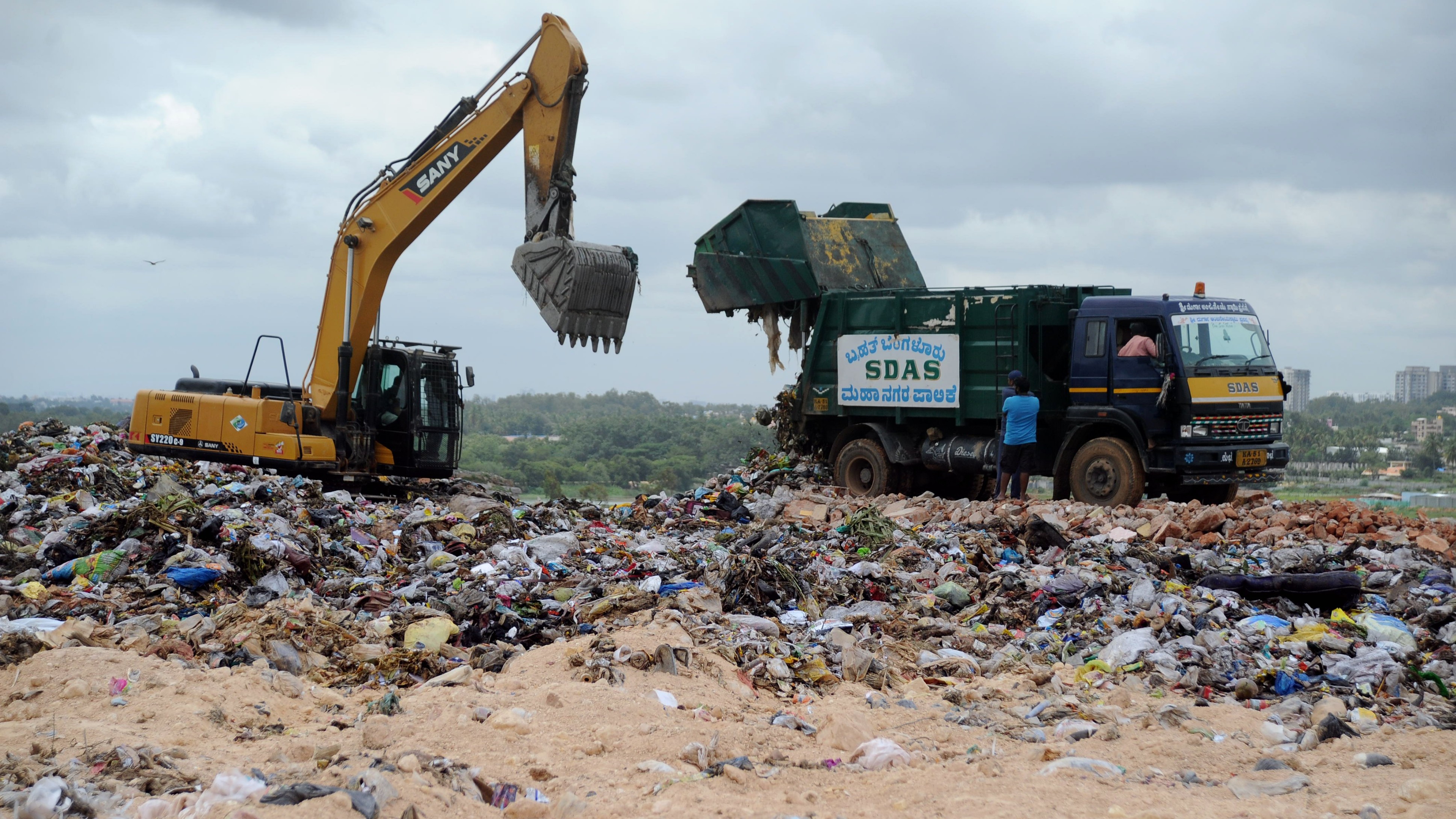 BSWML reaches out to Mahadevapura MLA over garbage crisis