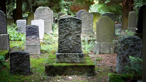 Supreme Court halts exhumation of bodies in Chhattisgarh's Christian tribal villages, questions govt on 'forced reburial'