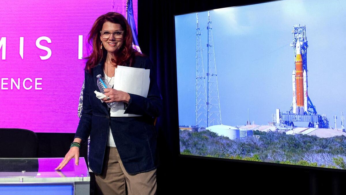 NASA may take moon mission Artemis II rocket back to assembly site, affecting March launch window