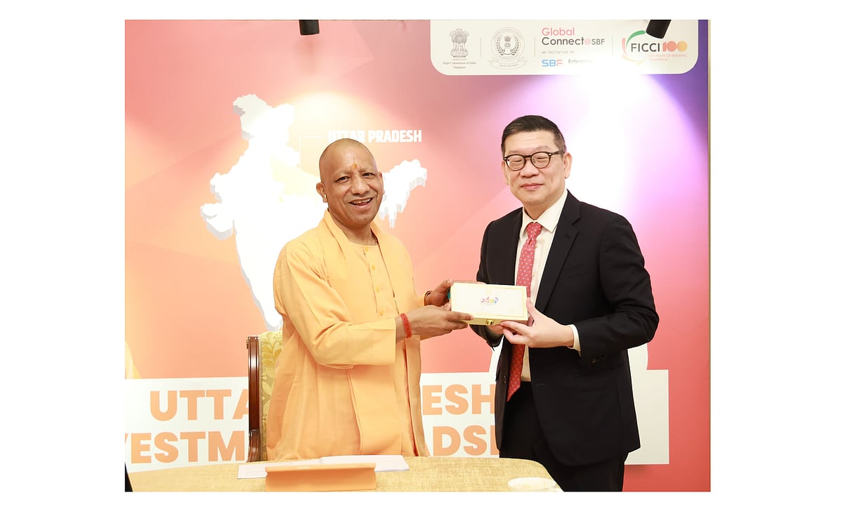 CM Yogi's Singapore Visit Focuses on Long-Term Investment in Uttar Pradesh