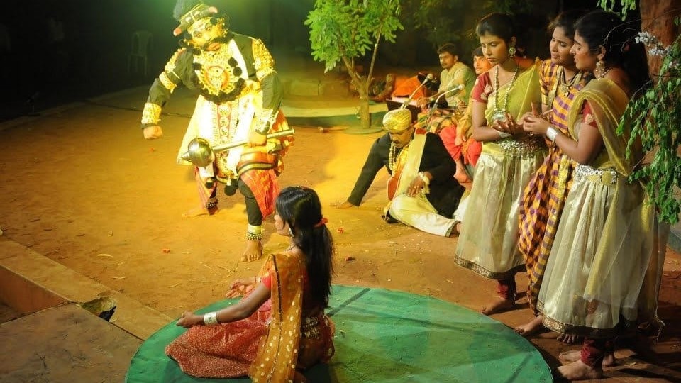 From debugging code to delivering dialogues, Mysuru tech professionals stage plays in theatre