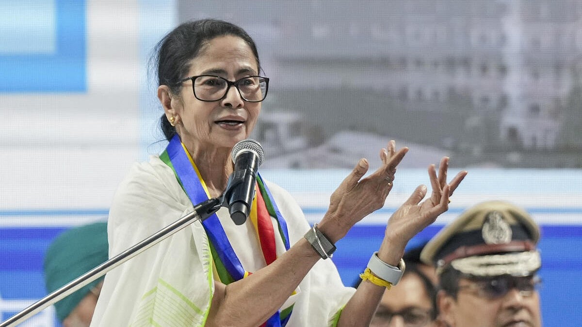 Mamata Banerjee Says She Will Support Citizens Unfairly Omitted from Voter List Irrespective of Party Affiliation