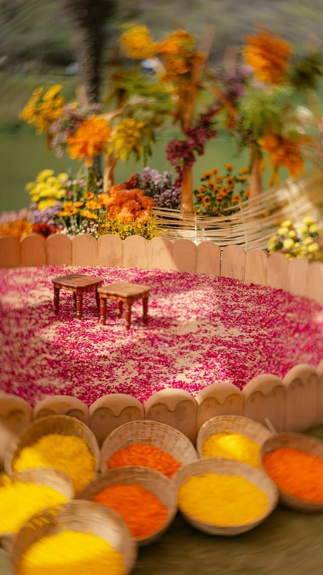 <div class="paragraphs"><p>Credit: Instagram/@thedeverakonda</p></div>