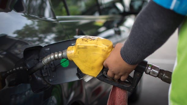 Centre mandates sale of E20 petrol with minimum RON 95 nationwide from April 1