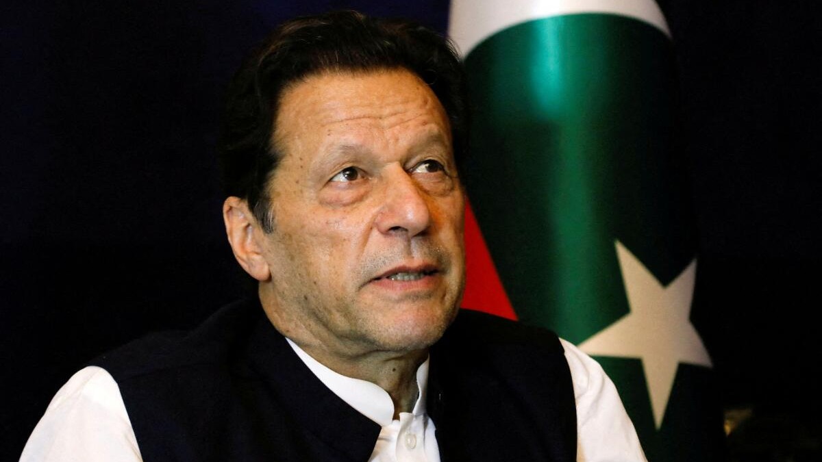 Pakistani YouTuber held for filming former PM Imran Khan's hospital security convoy