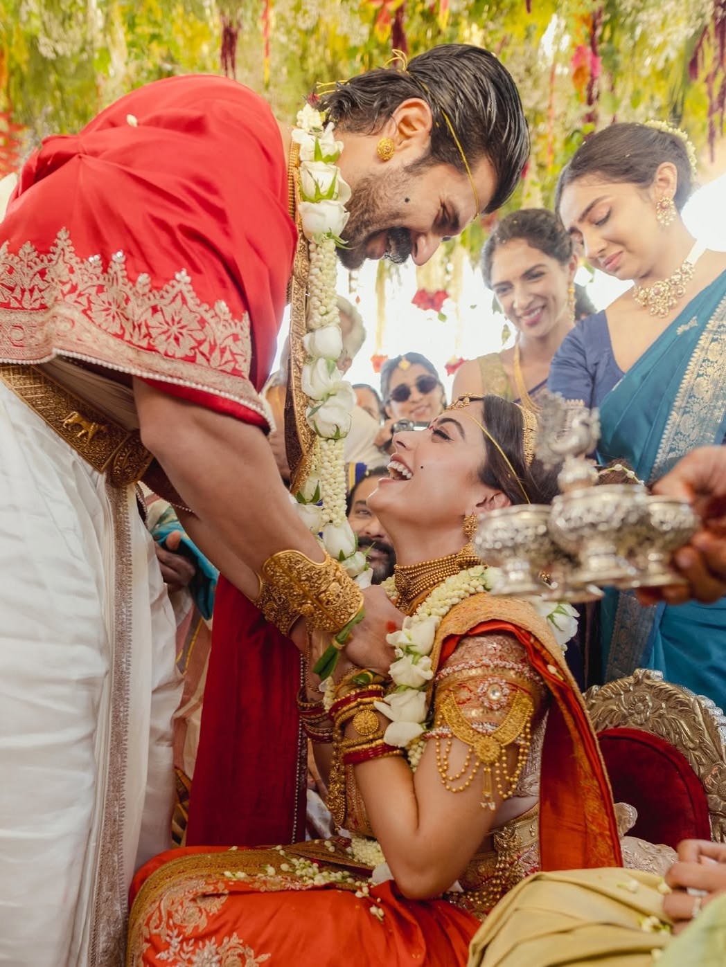 <div class="paragraphs"><p>Credit: Instagram/@thedeverakonda</p></div>