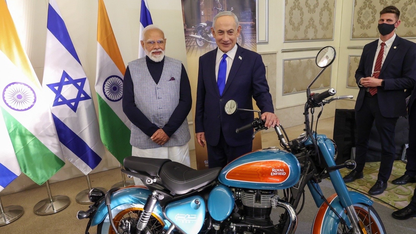 PM Modi visits Israeli tech innovation exhibition, invites firms to invest in India