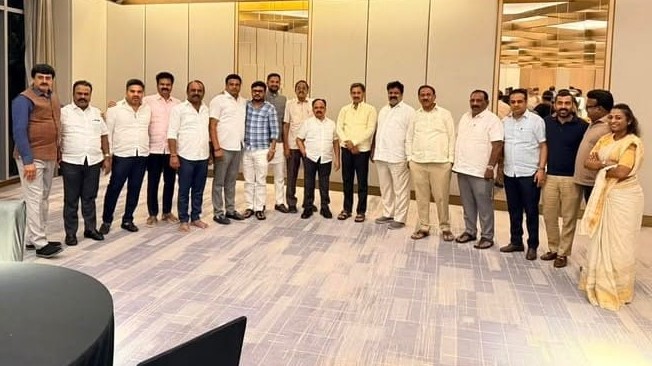 'High command should end confusion': D K Shivakumar loyalists make fresh pitch for leadership change in Karnataka