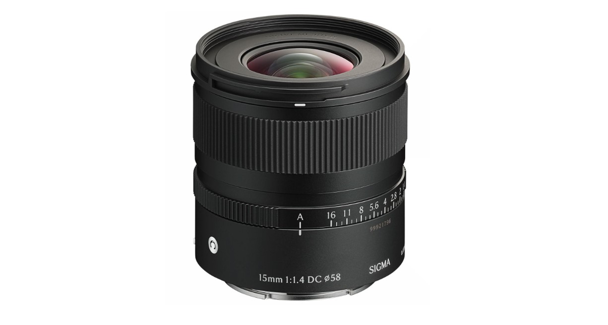 Sigma 15mm F1.4 DC.