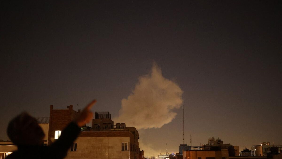 Israeli strikes hit hospital in Tehran: Report