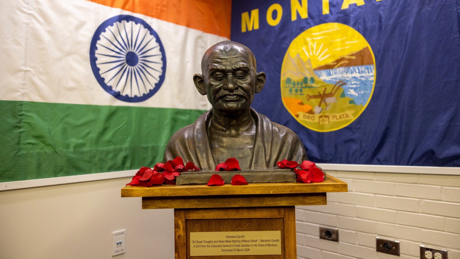 In a first, bust of Mahatma Gandhi unveiled in US state of Montana