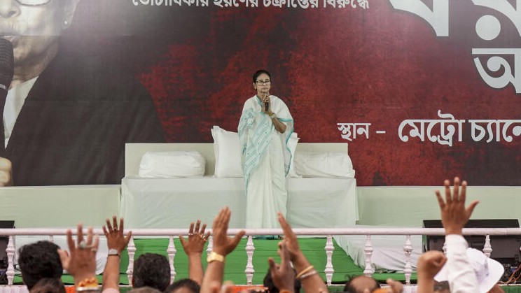 Voter deletions in post-SIR electoral rolls aimed at dividing Bengal, alleges Mamata Banerjee