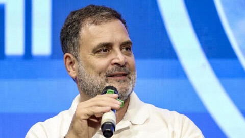 Andaman's tribal delegation meets Rahul Gandhi, raises concern over Great Nicobar project
