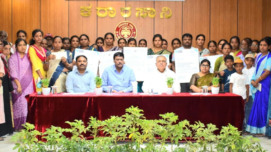 Rs 8.22 crore distributed to dependents of 35 deceased KSRTC staff