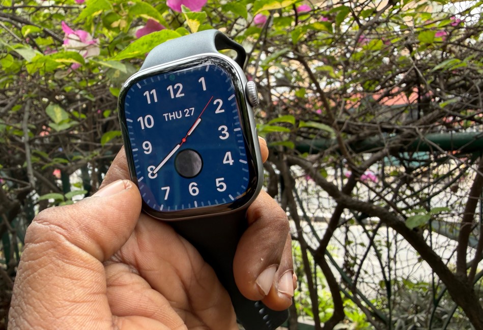 Apple Watch Series 11.