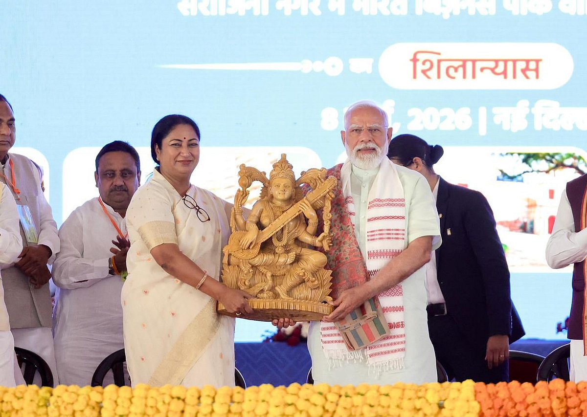 PM Modi Launches Rs 18,000 Crore Delhi Infrastructure Projects on Women's Day