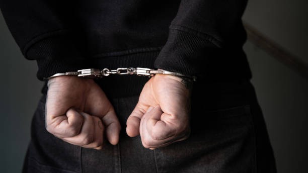 Hindutva activists stop inter-faith wedding; cops arrest Muslim tailor for 'raping' girlfriend in Thane