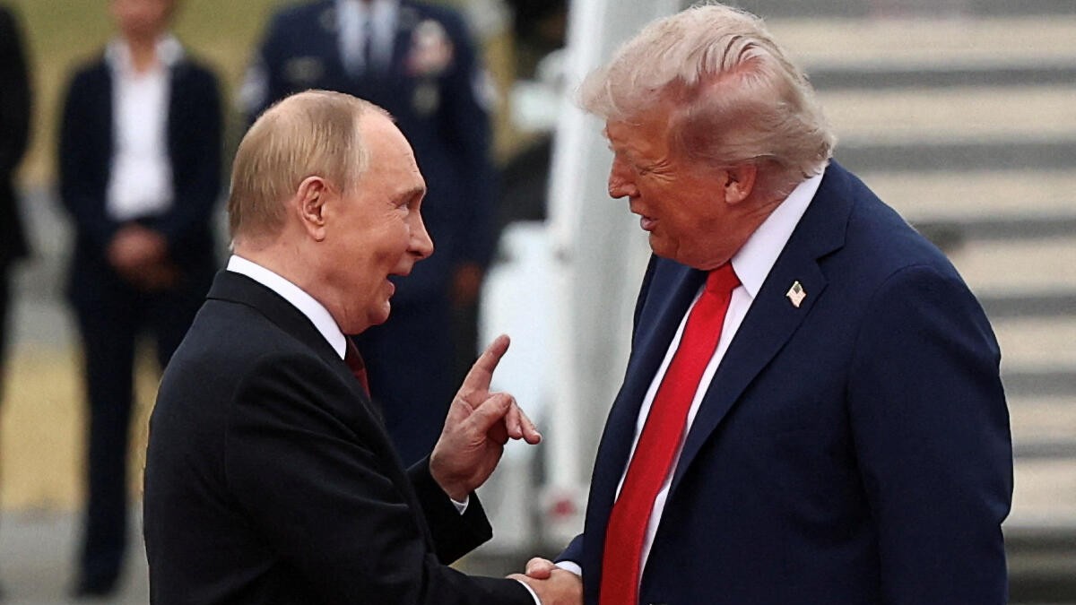 Trump, Putin talk of war and peace as US weighs easing Russian oil sanctions