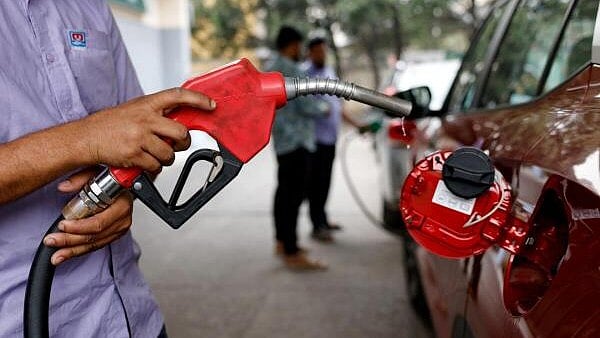 Bangladesh Diesel Supply: Fuel begins flowing via India pipeline