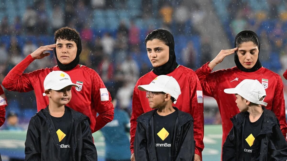 Iranian football team member changes mind on asylum request in Australia