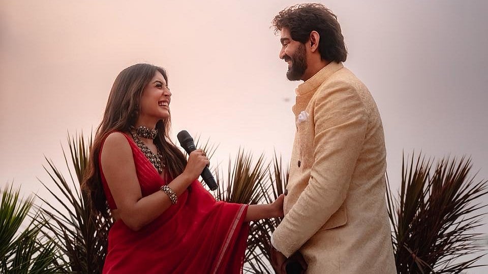 Kritika Kamra and Gaurav Kapur Wed in Intimate Sunset-Themed Ceremony