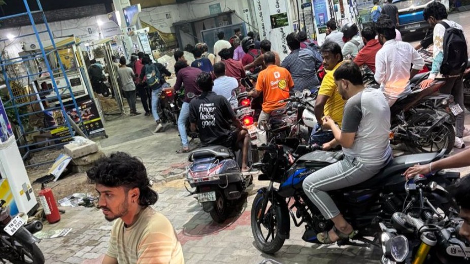 Adding fuel to fire: Panic buying hits Tamil Nadu as commuters rush to stockpile fuel amid shortage fears