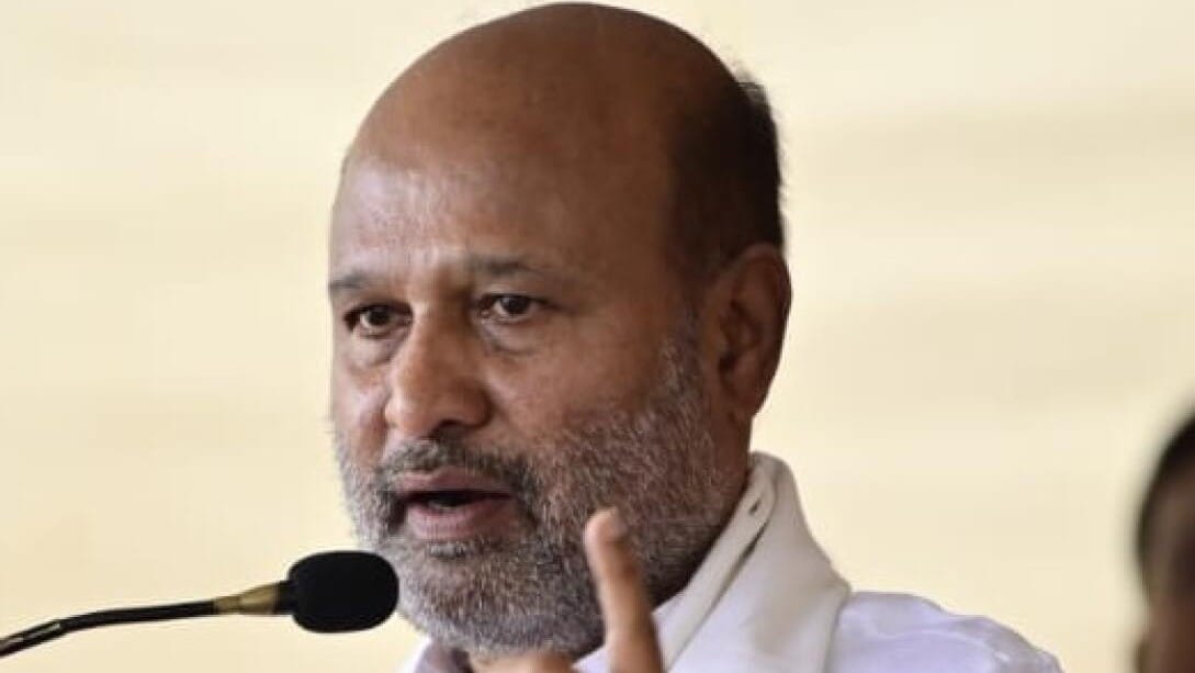 Karnataka govt embarrassed as Congress MLA Iqbal Hussain joins Opposition in criticising state Budget