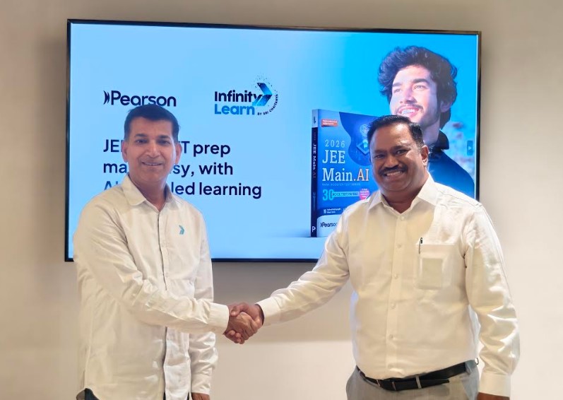L to R: Ujjwal Singh, Founding CEO, Infinity Learn &amp; Vinay Swamy, Country Head, Pearson India.