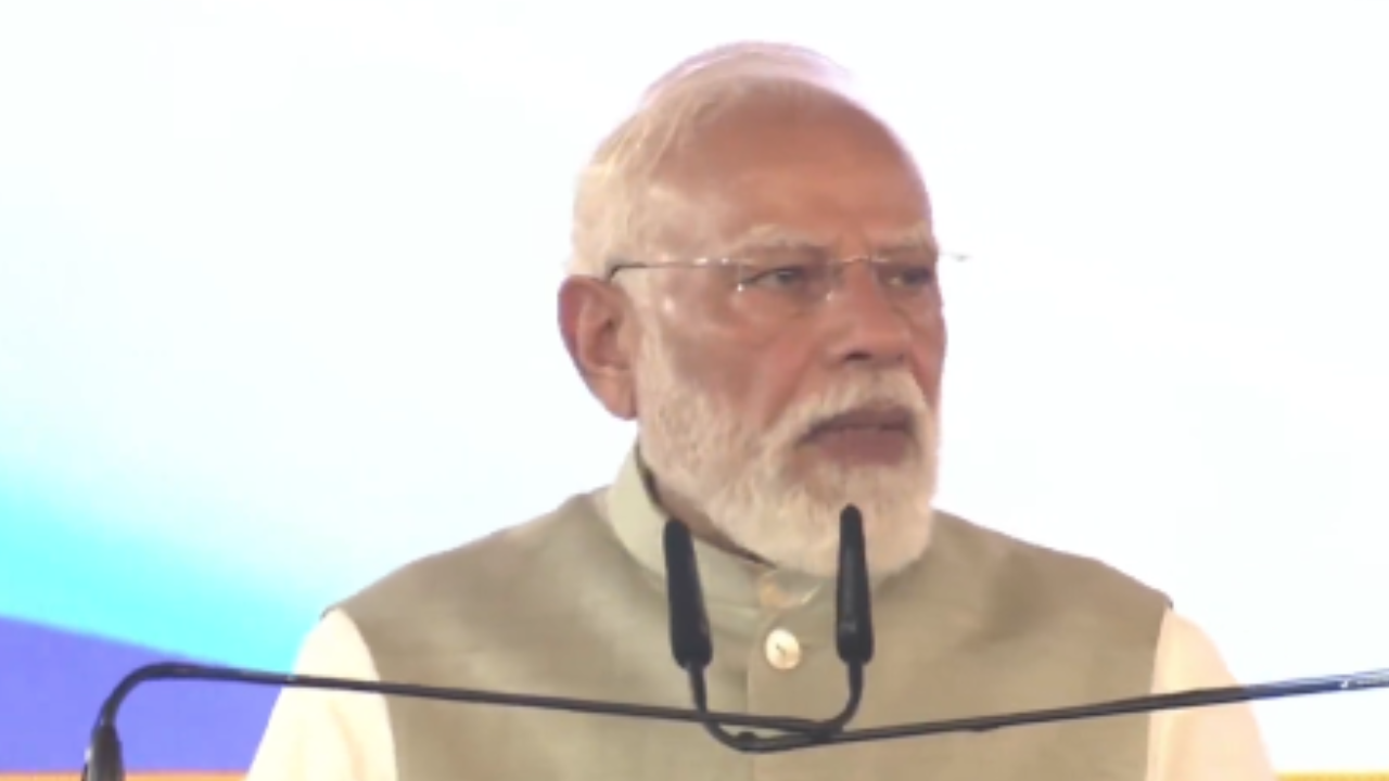 PM Modi unveils connectivity projects worth Rs 18,680 crore in West Bengal