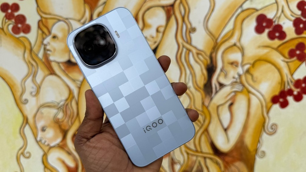 iQOO 15R review: Powerful performer with gorgeous looks