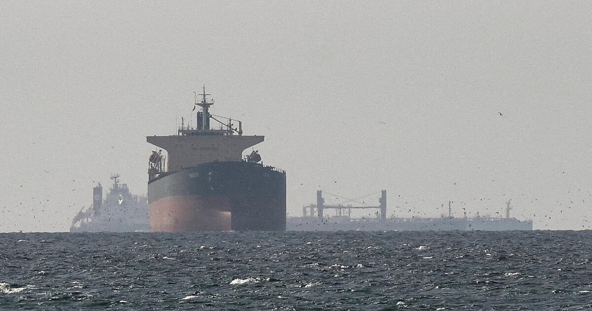 Donald Trump asks seven nations to escort ships through Strait of Hormuz ...