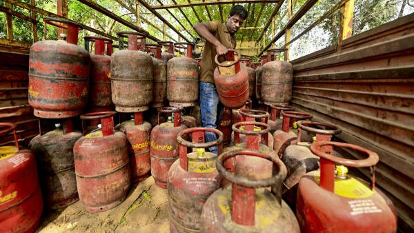 Mysuru hotel association welcomes state government's measures to solve LPG problem