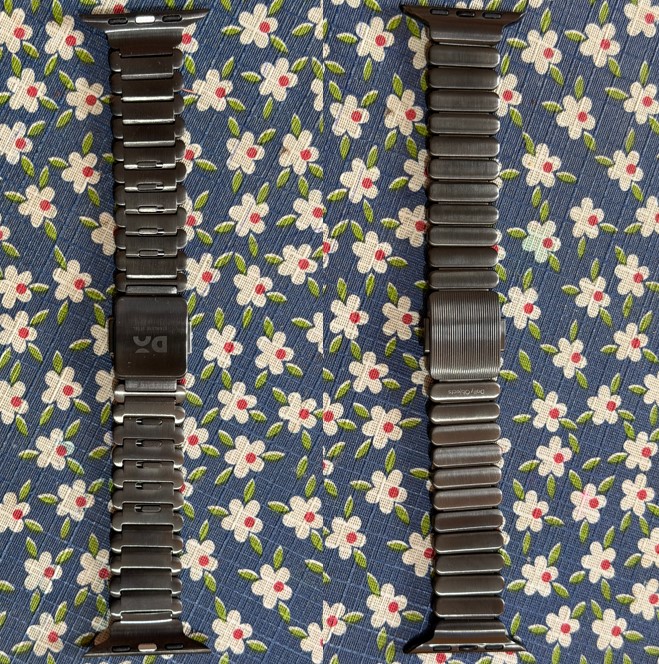 Noir Link Steel Apple Watch Band.