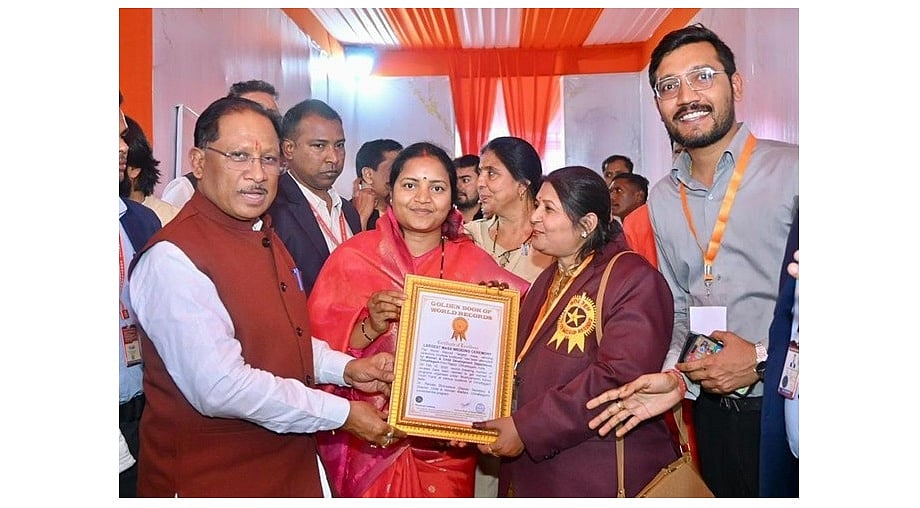 Chhattisgarh's Mass Wedding Ceremony Enters Golden Book of World Records