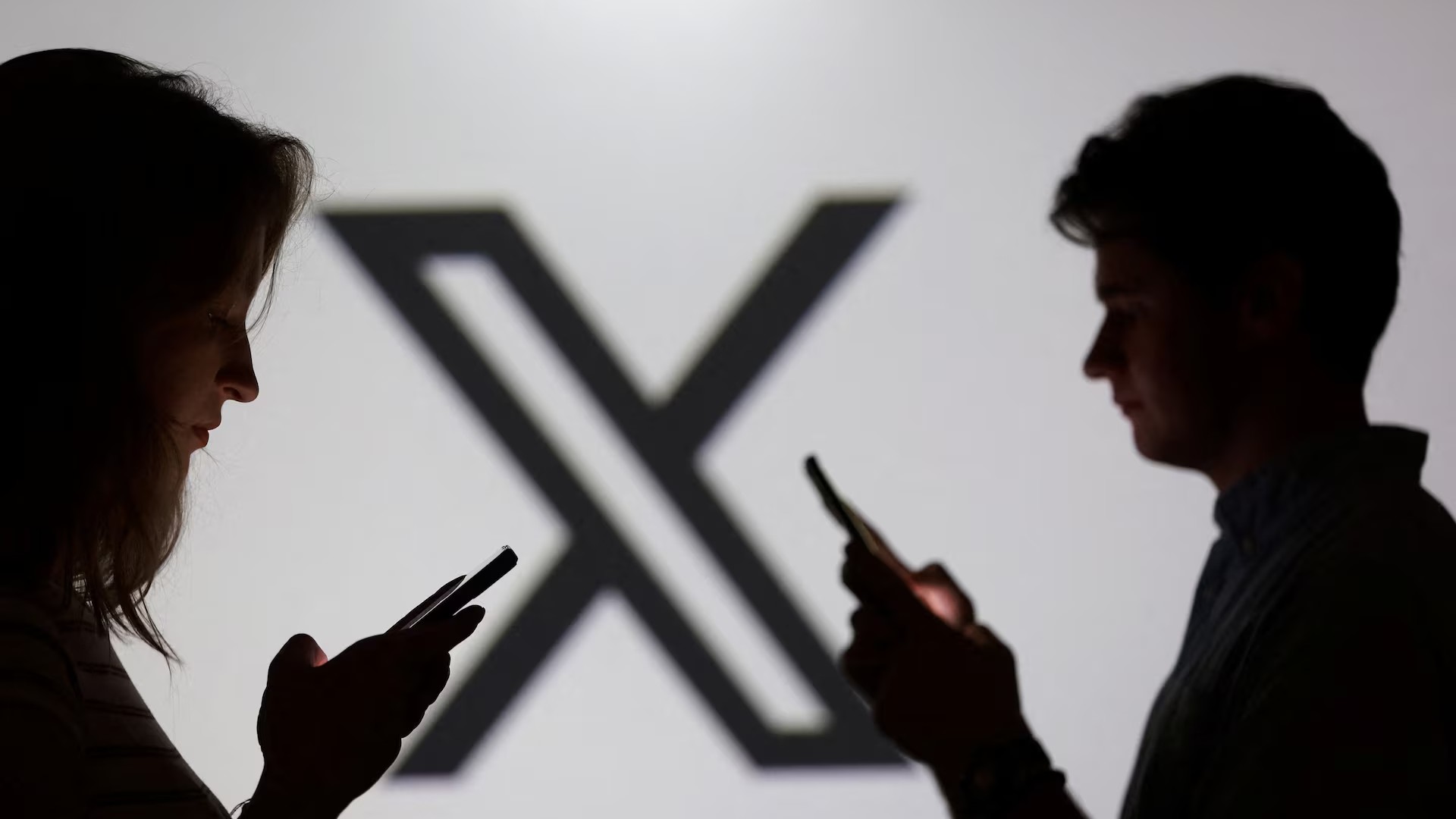 X hit by major global outage; thousands of users affected