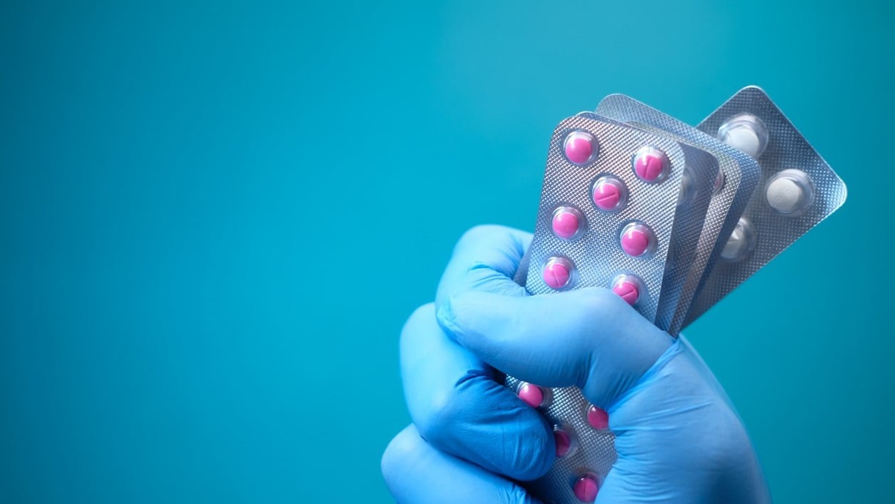 What stopping antibiotic course midway could do to your body