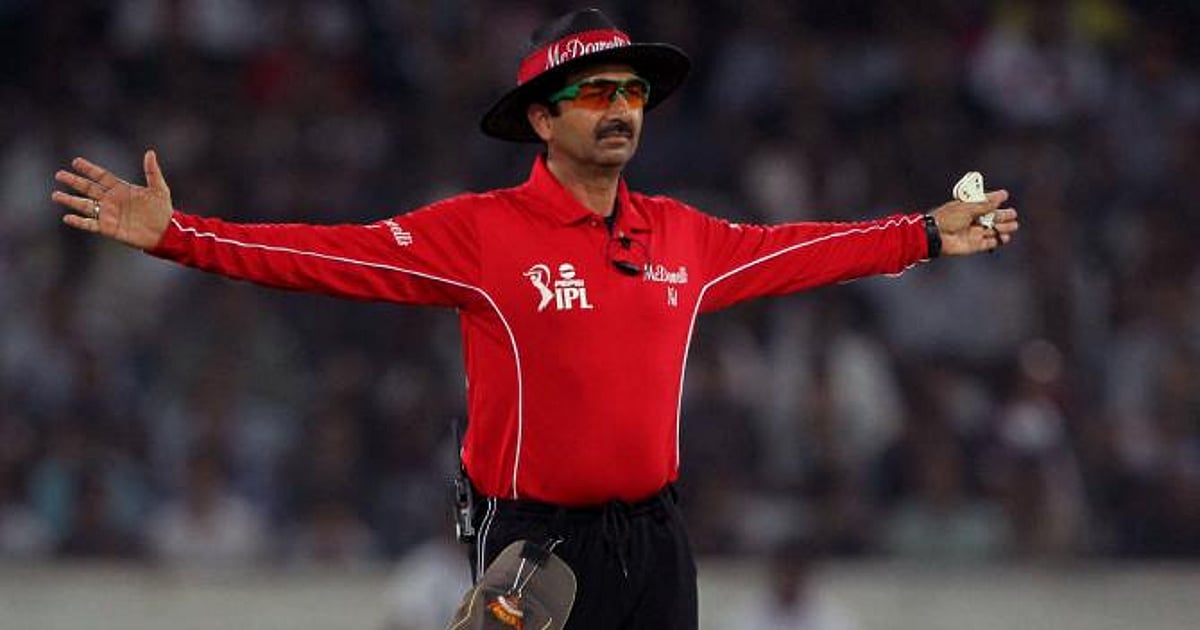 How much does an IPL umpire earn per match in 2026?