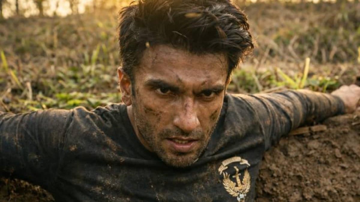Ranveer Singh in Dhurandhar: The Revenge.