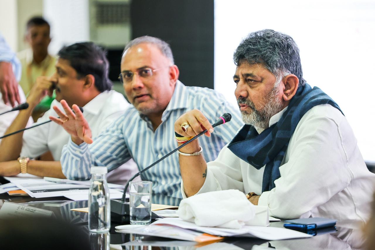 Deputy Chief Minister D K Shivakumar and Health Minister Dinesh Gundu Rao participate in a meeting convened to suggest inputs for the corporation budget.