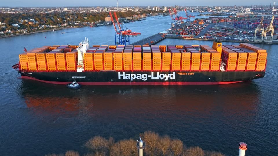 Hapag-Lloyd and Government of India sign Letter of Intent on maritime cooperation