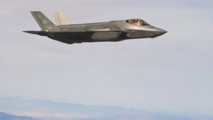 Iran claims first-ever strike on US F-35, jet makes emergency landing