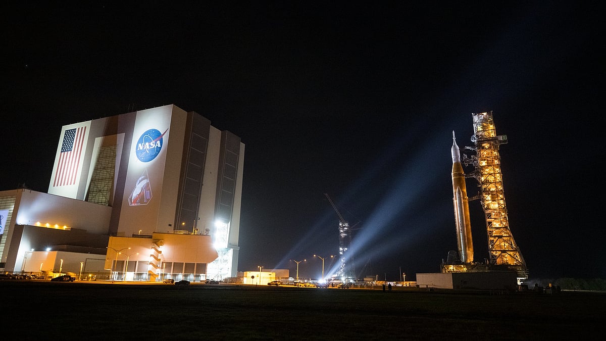 NASA Rolls Out SLS Rocket for Artemis II, First Crewed Moon Mission Since 1972
