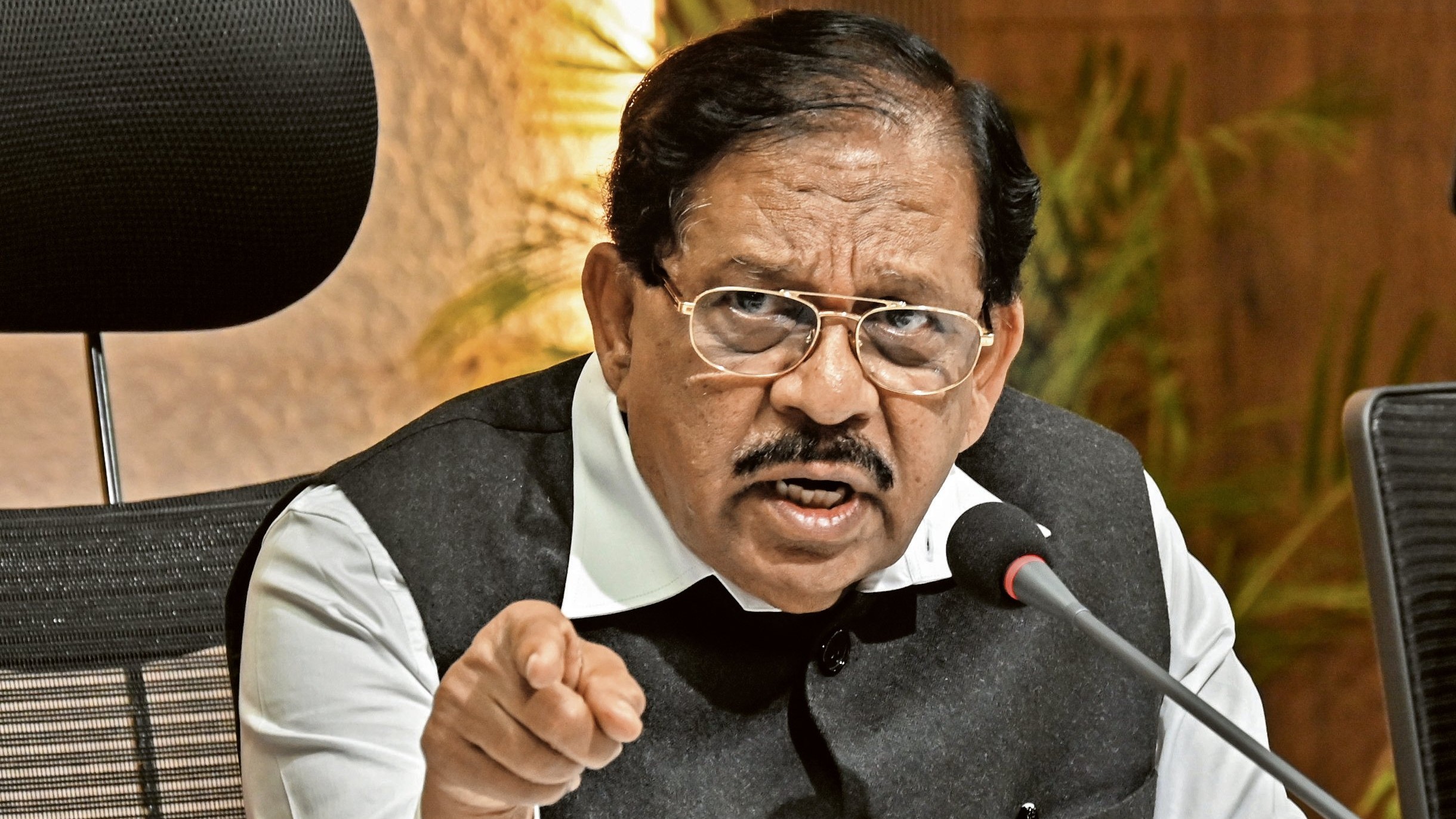 Purported sleazy videos case: Action on suspended DGP after dept inquiry, says Home Minister