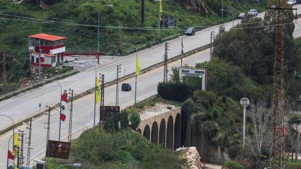 Israel orders destruction of bridges in Lebanon and homes near Israeli border