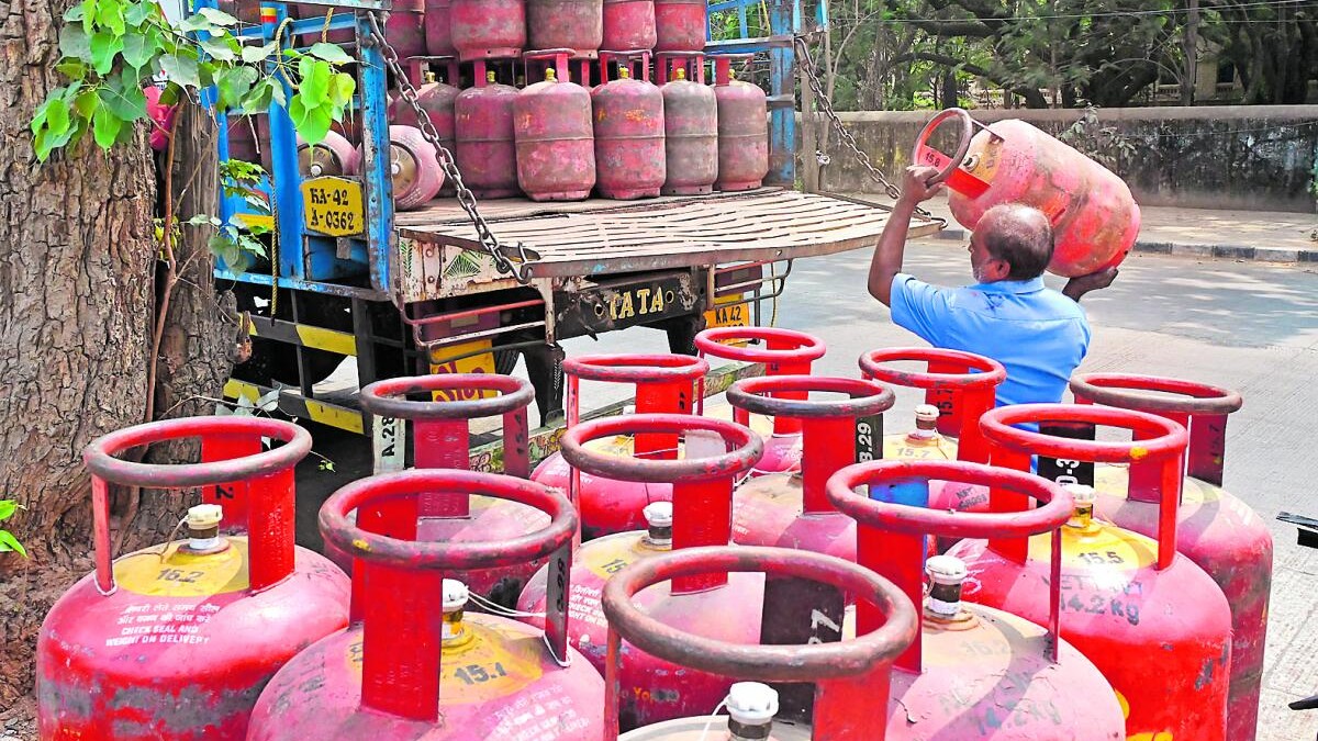 Karnataka's daily share of commercial cylinders up from 7k to 16k