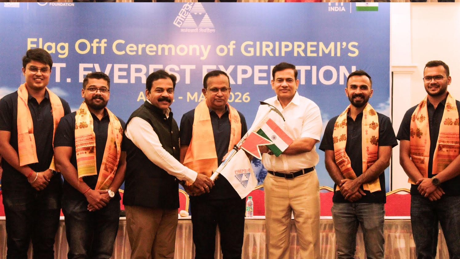Maharashtra Governor flags off expedition to Mount Everest by Pune's Giripremi